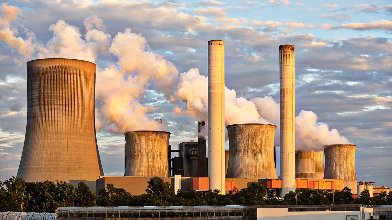SCADA vs PLC vs IoT Gateway: What Actually Feeds Your ERP?